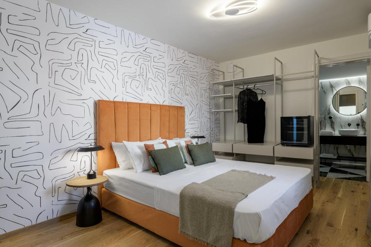 Meno Suite With Private Terrace - Jaccuzzi, Acropolis View Athens Exterior photo