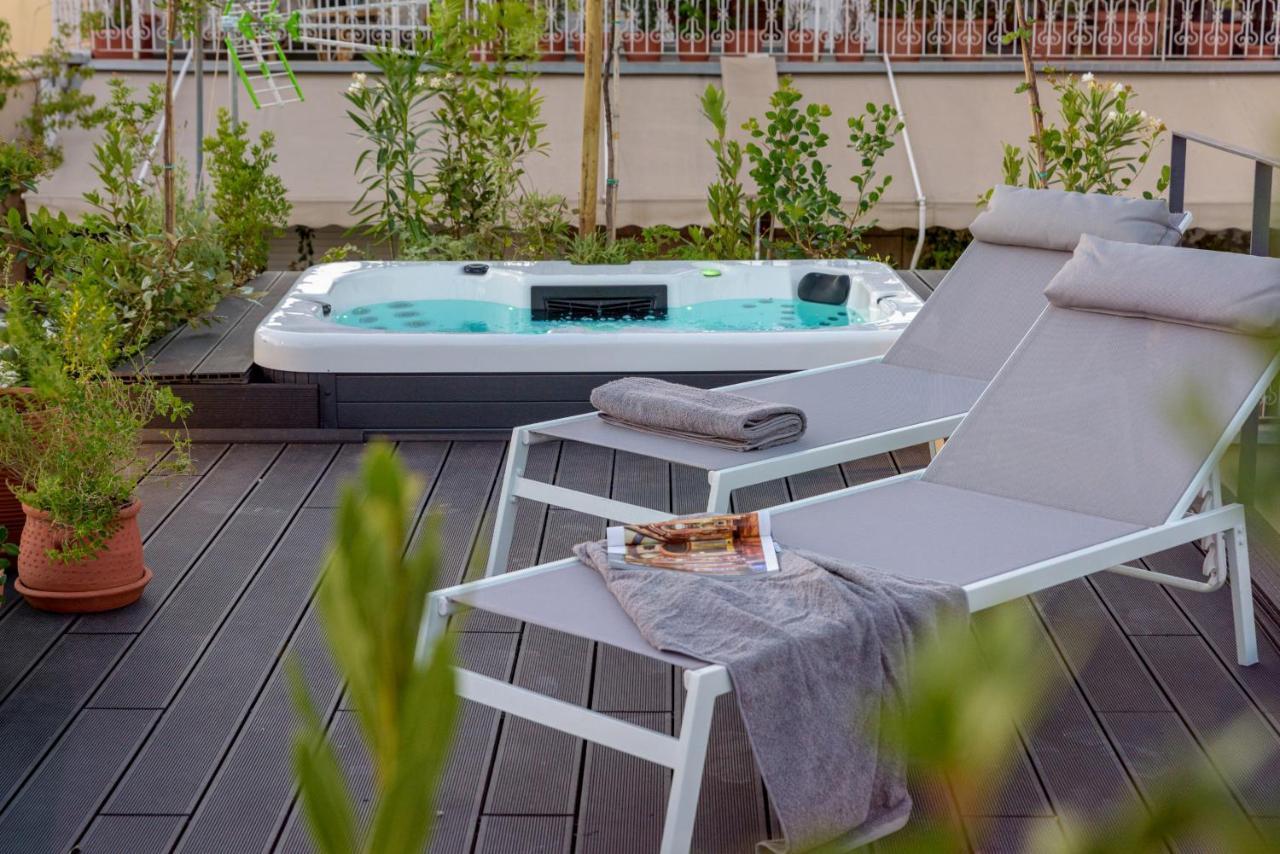 Meno Suite With Private Terrace - Jaccuzzi, Acropolis View Athens Exterior photo
